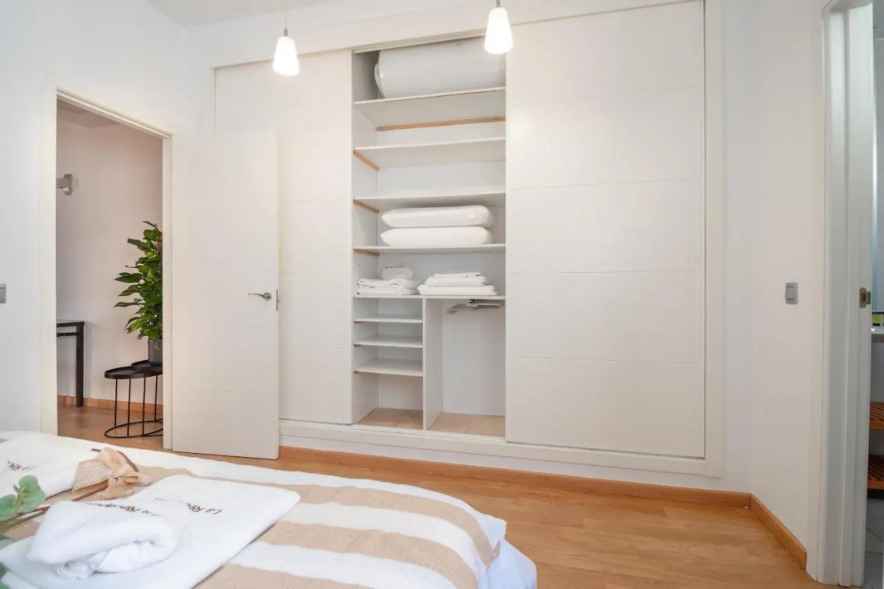 C47 - Cosy Aapartment With Parking Malaga 0*,